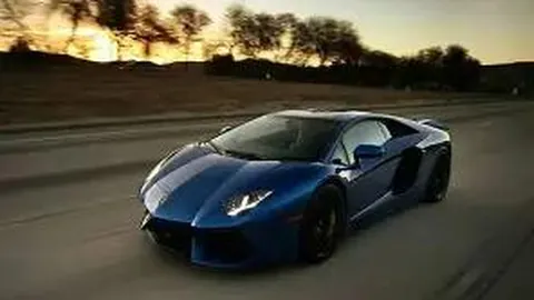 “亚冬会女子速滑1500米颁奖仪式盛况”